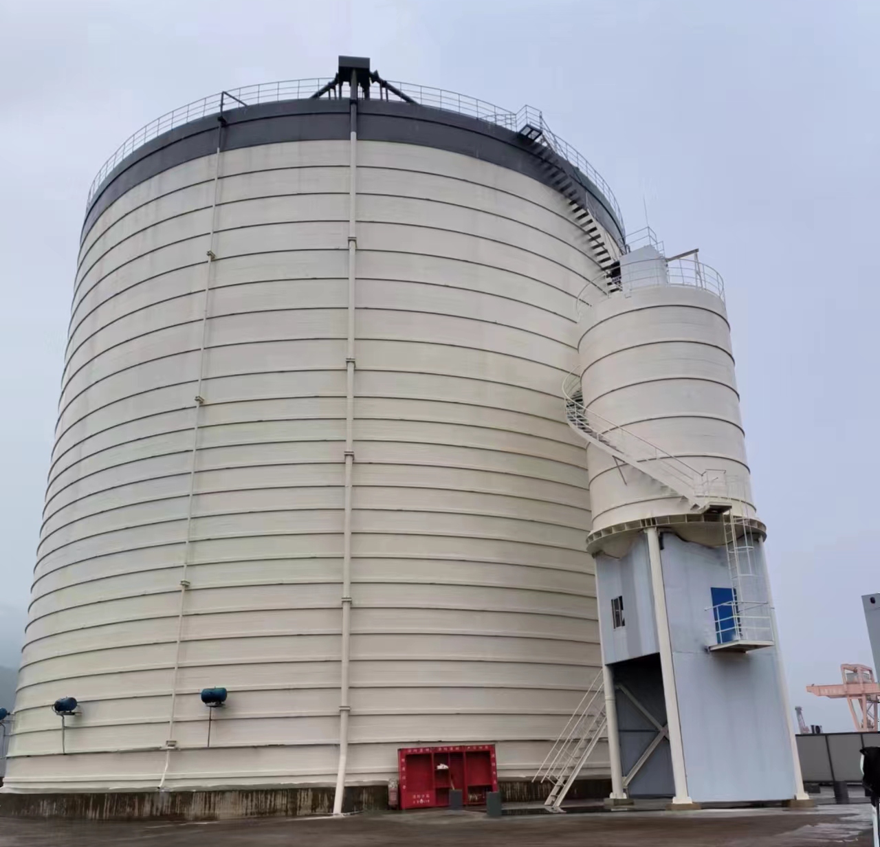 蚌山10万吨水泥钢板库